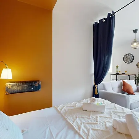 Expat Renting - L'orient Express - Parking - Wifi Lägenhet *