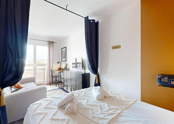 Expat Renting - L'orient Express - Parking - Wifi Apartment