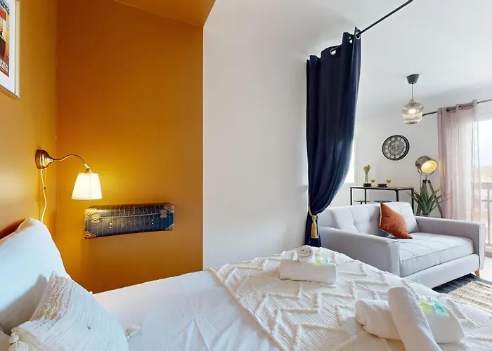 Expat Renting - L'orient Express - Parking - Wifi Apartment *